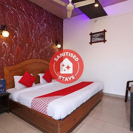 OYO 75956 Hotel Grand Rourkela Buitenkant foto