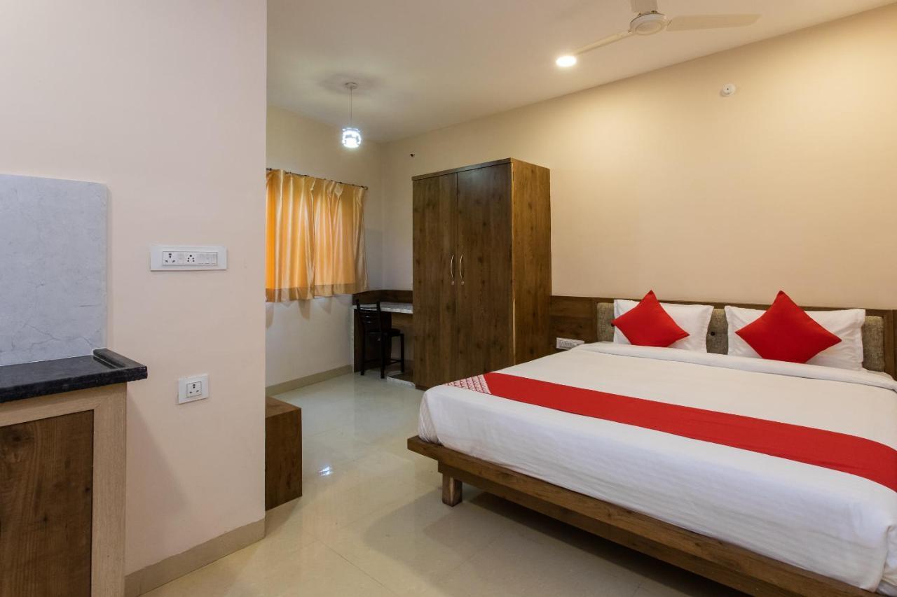 OYO 75956 Hotel Grand Rourkela Buitenkant foto