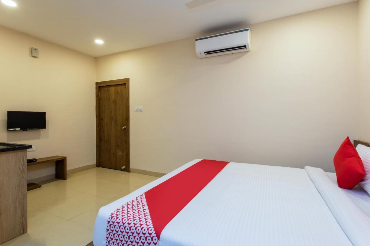 OYO 75956 Hotel Grand Rourkela Buitenkant foto